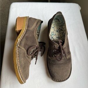 Y2K 90s Rampage Legend shoes, a casual Brown Suede oxford-style Size 6.5